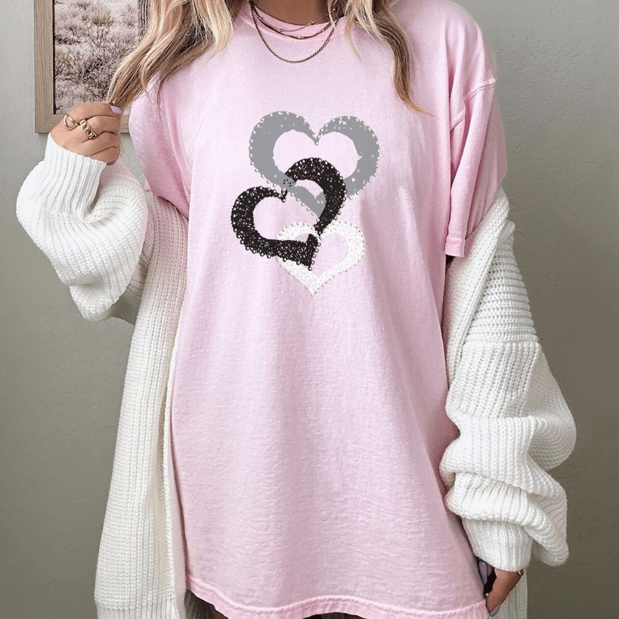 Women's Heart Print Drop Shoulder T-shirt, Casual Round Neck Tee for Fall & Winter, Women's Clothes for Daily Wear - Hiyatee