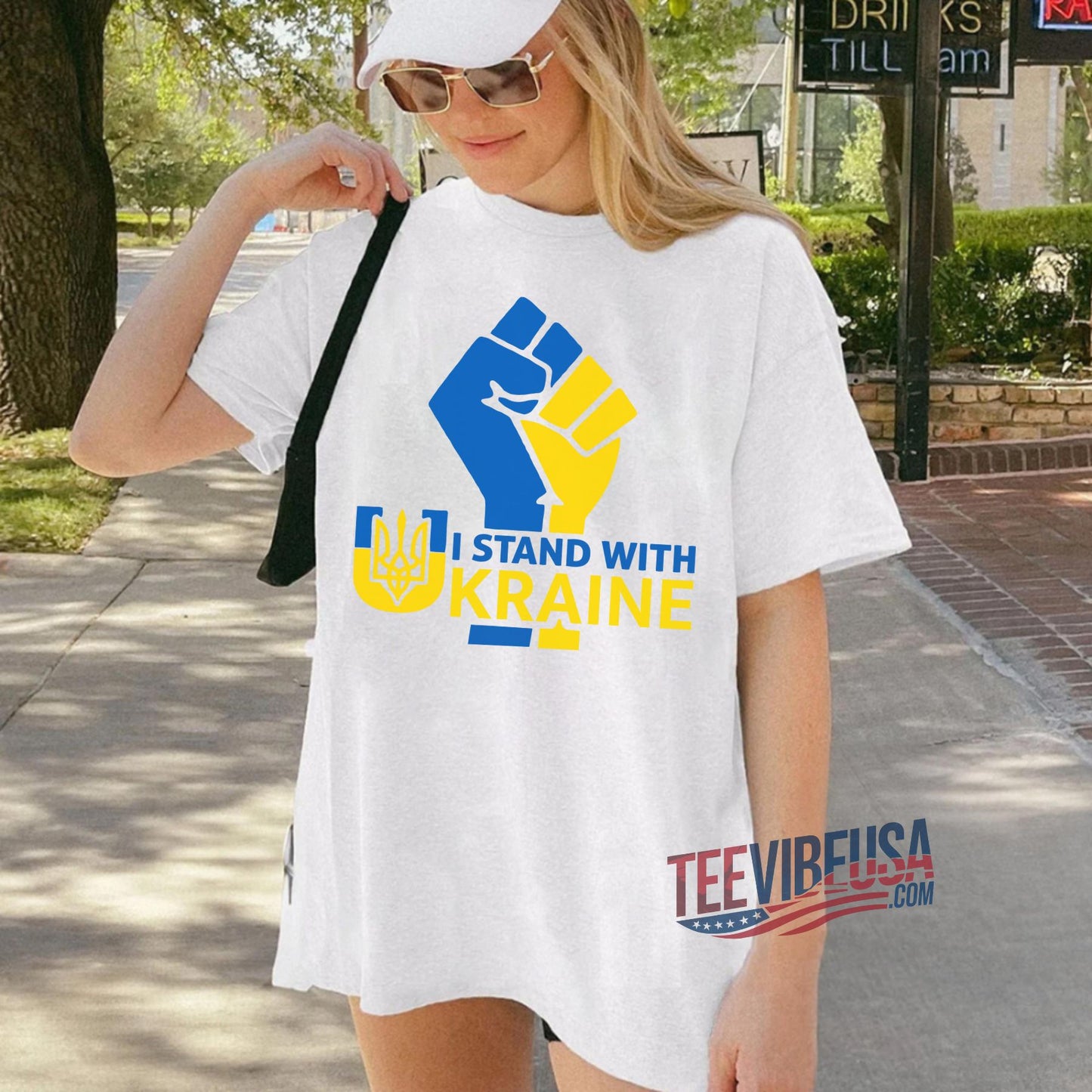 I Stand With Ukraine T-Shirt – Wear Your Support Proudly!