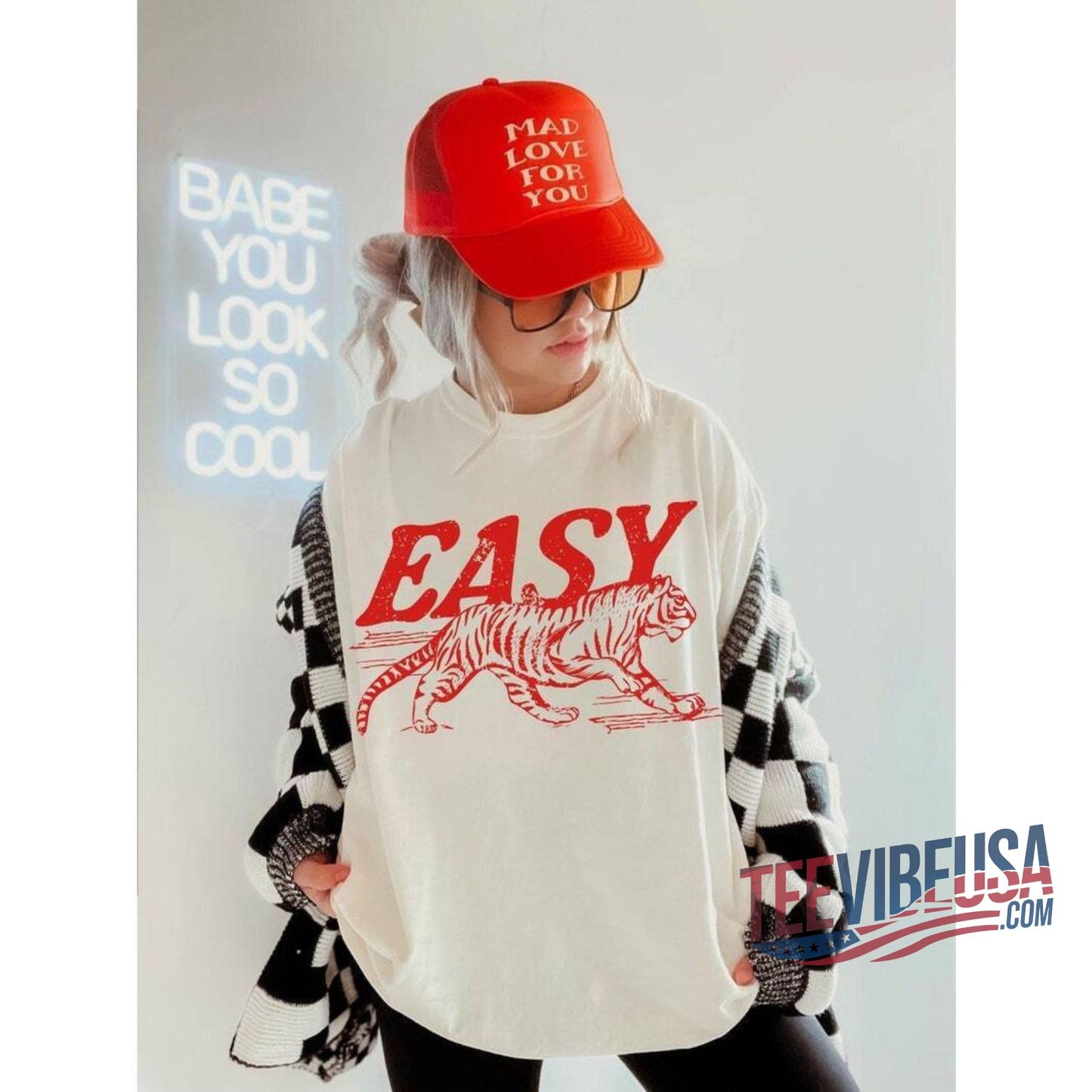 Easy Tiger Retro Graphic Tee – Boho Hippie Oversized T-Shirt