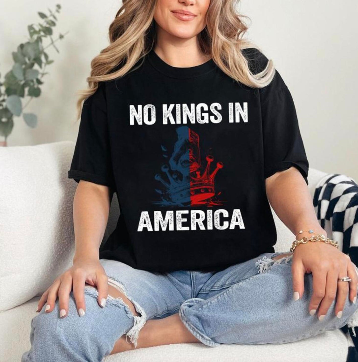 No Kings In America Tee – Pro-Democracy, Anti-MAGA Statement!